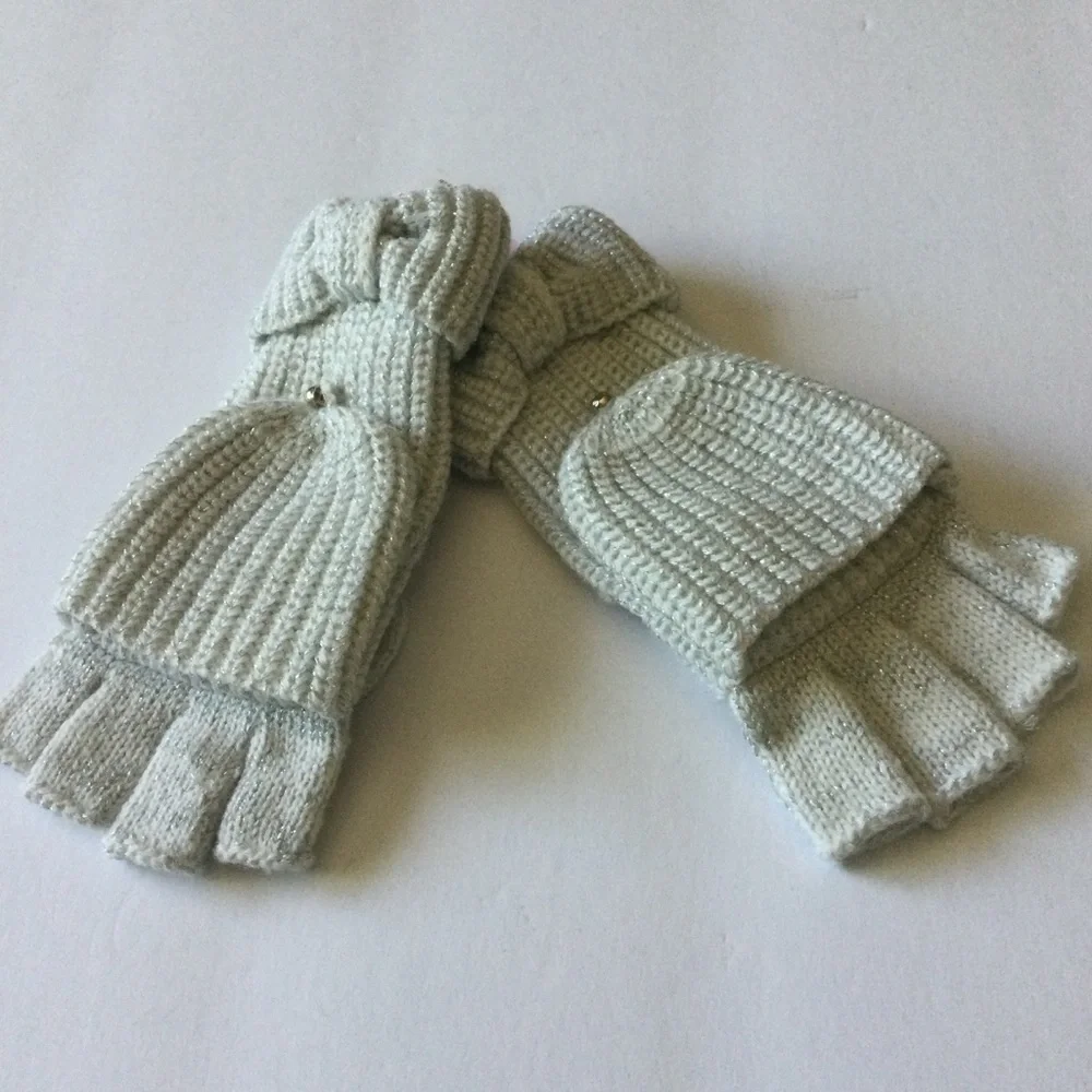 KATE SPADE METALLIC BOW POP TOP CONVERTIBLE MITTENS FINGERLESS GLOVES SILVER NWO